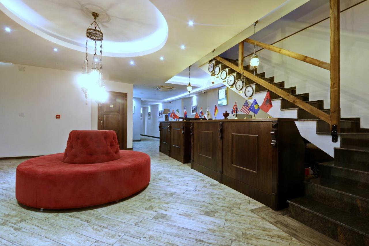 Hotel Happy Gjakova Zewnętrze zdjęcie