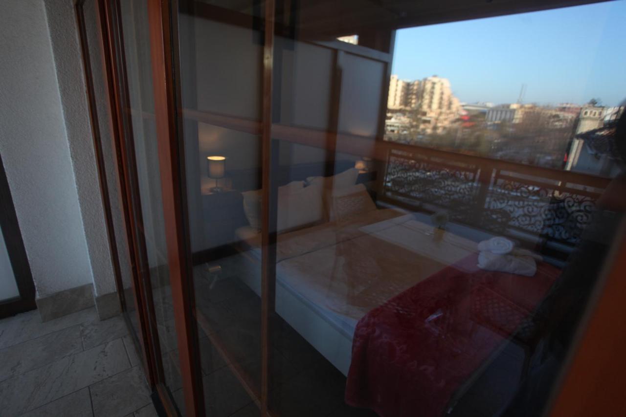 Hotel Happy Gjakova Zewnętrze zdjęcie