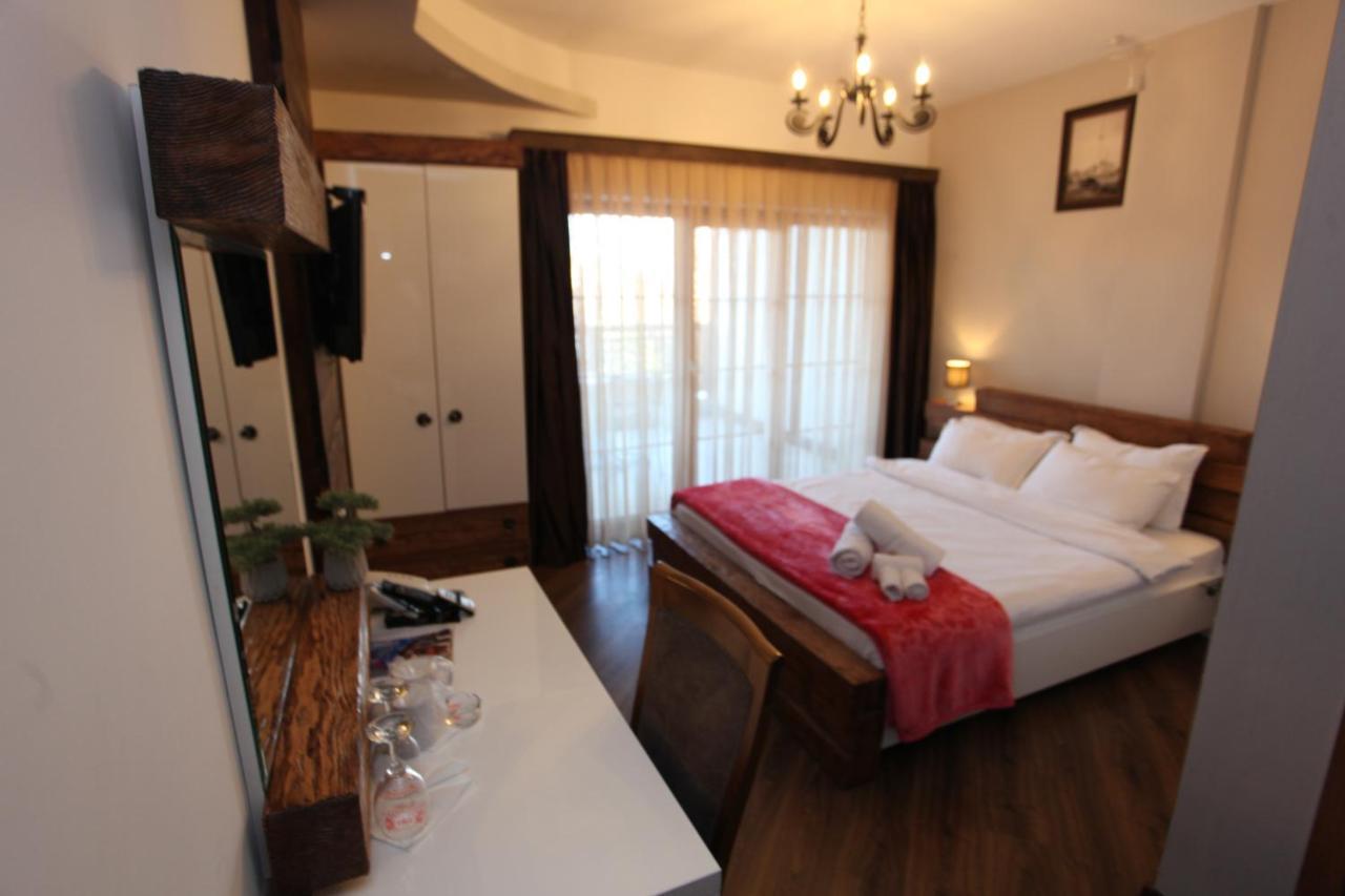 Hotel Happy Gjakova Zewnętrze zdjęcie