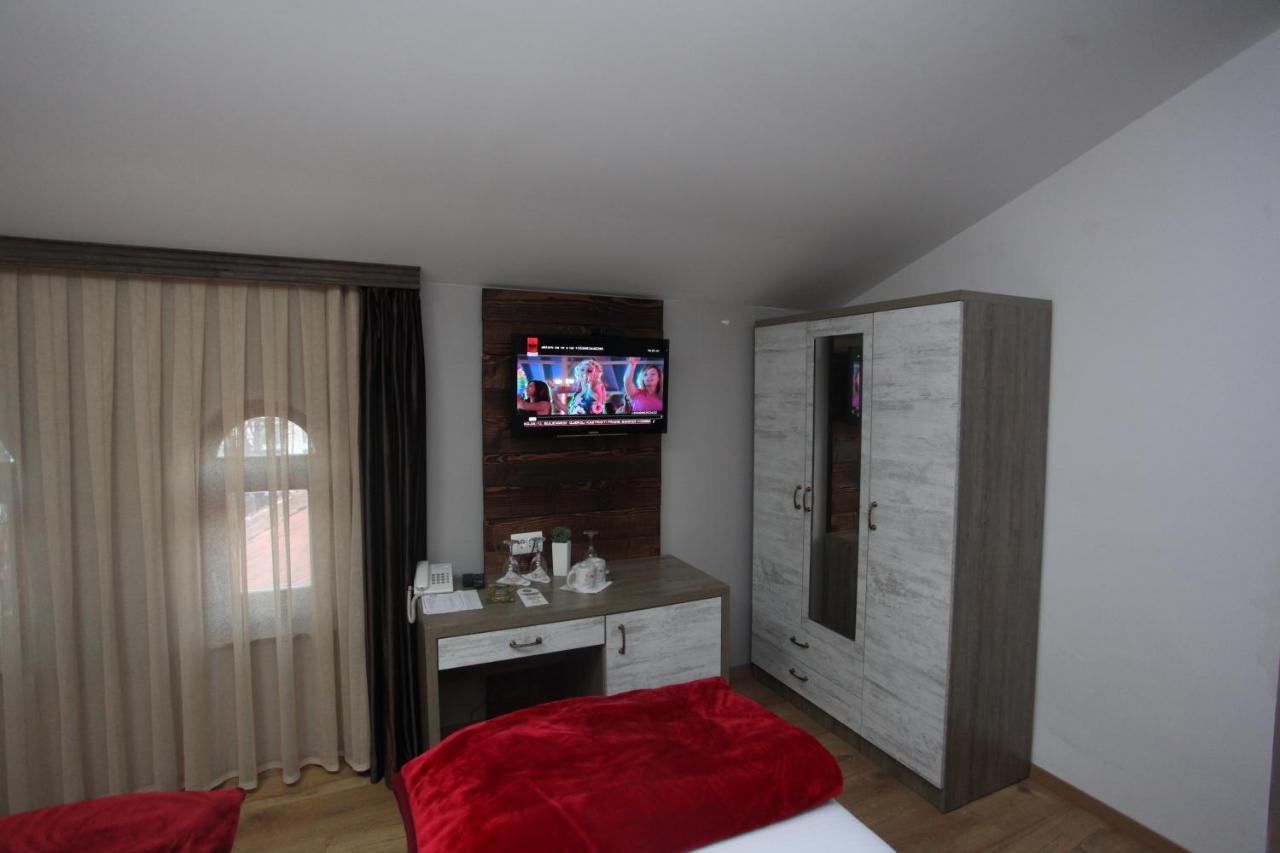 Hotel Happy Gjakova Zewnętrze zdjęcie
